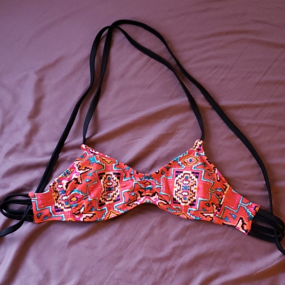 Mossimo XS Aztec (tribal) bikini top - Picture 3 of 6
